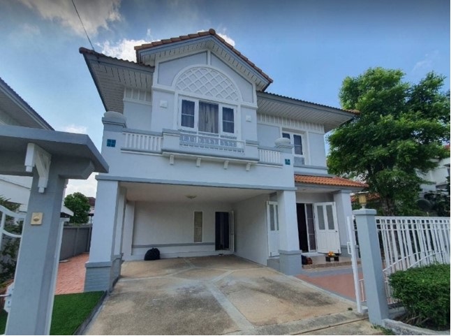 For RentHouseChaengwatana, Muangthong : For Rent, 2-story detached house for rent, Perfect Place Village, Chaengwattana, very beautiful house, fully decorated, fully furnished, Built-In furniture, 3 air conditioners, residential only. No pets allowed