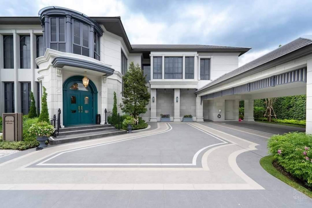 ขายบ้านพัฒนาการ ศรีนครินทร์ : Narasiri Krungthep Kreetha: NoHo 6 190.3 sqwah 687 sqm. 5bed 6bath 90,000,000 Am: 0656199198