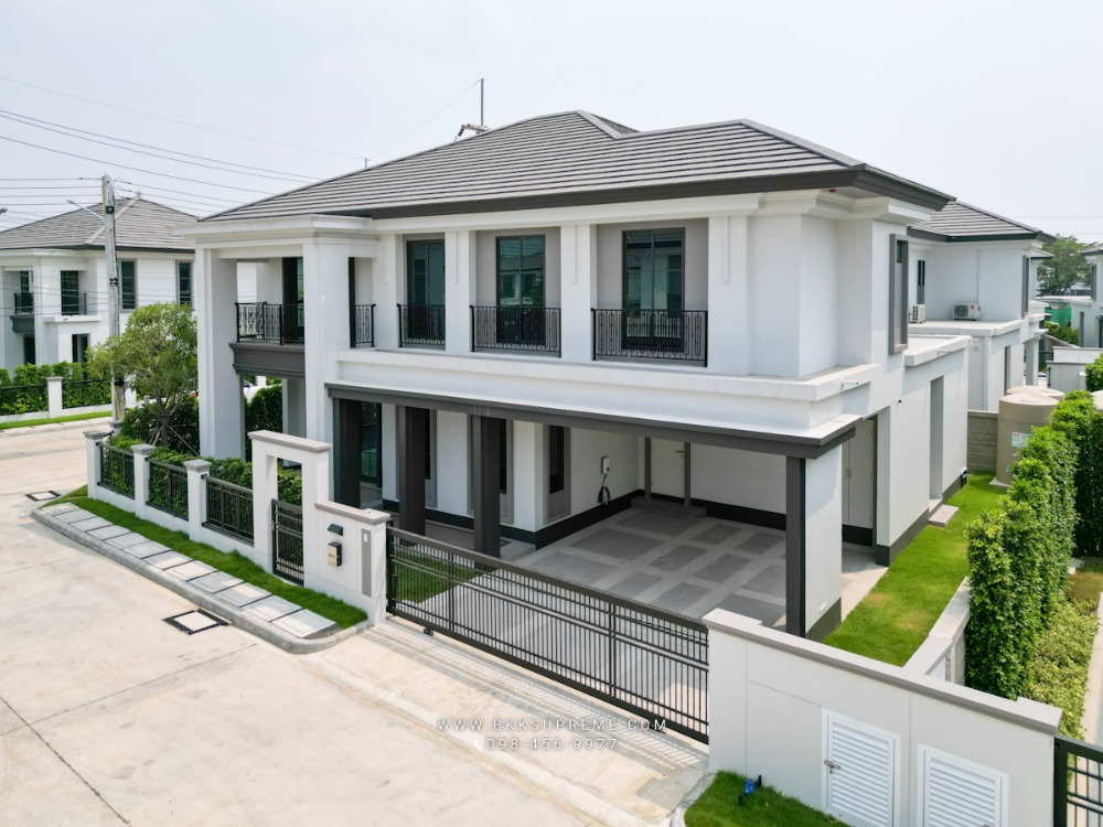 For SaleHousePathum Thani,Rangsit, Thammasat : (Sell) ** Setthasiri Bangkok-Pathum Thani (new house) never lived Laura Ville golf course view **