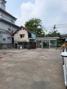 For RentLandYothinpattana,CDC : RB040423 Space for rent in the Ramindra area, land 254 sq m.