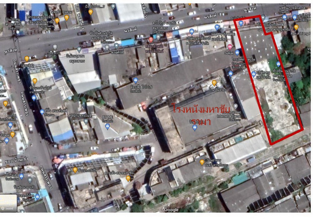 For SaleShophouseMahachai Samut Sakhon : Commercial building for sale, 4 and a half rooms with vacant land behind, total 350 square meters in the heart of Mahachai city.