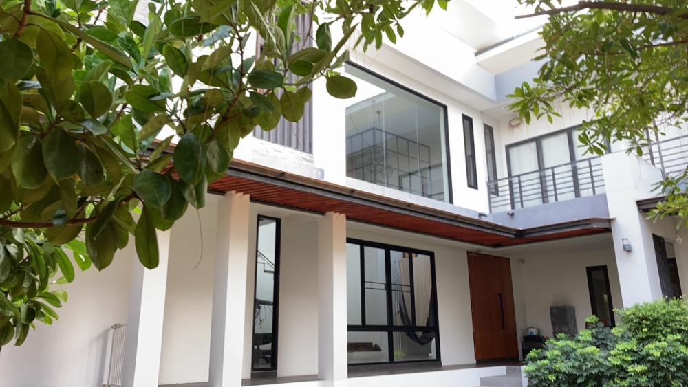 ขายบ้านปิ่นเกล้า จรัญสนิทวงศ์ : ขายบ้านเดี่ยวทำเลบางพรมพระเทพตัดใหม่พร้อมที่ดิน250ตารางวา