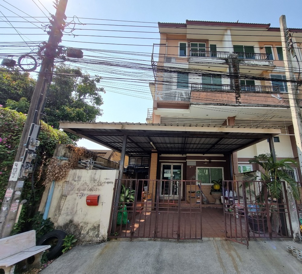 For SaleShophouseKaset Nawamin,Ladplakao : BH67 Commercial building for sale, Soi Nawamin 77, Townhome, commercial building, Nawamin 77