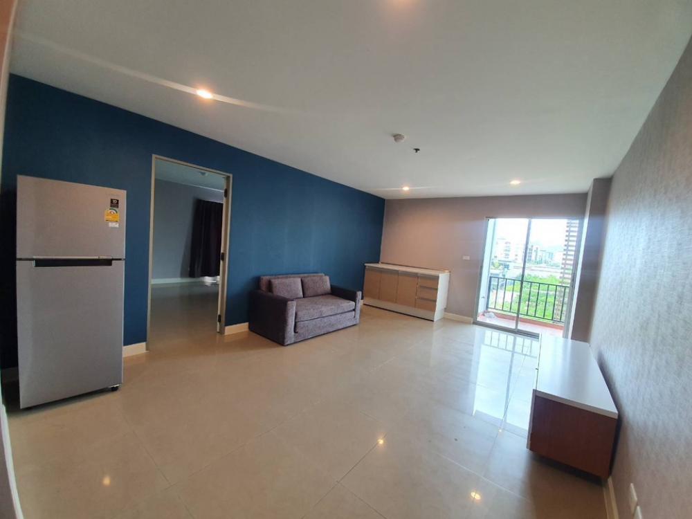 For SaleCondoRatchadapisek, Huaikwang, Suttisan : !!!Urgent, very good value Condo for sale, Regent Home 5 Ratchada 19 (Chokchai Ruammit), Building A, corner room, quiet, price per square meter is only over 30,000.