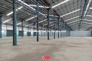 For RentWarehouseSriracha Laem Chabang Ban Bueng : For Rent | Warehouse, Warehouse, Storage Ban Bueng-Chonburi ** Can be divided for rent ** Center Warehouse near Bypass Road, next to Road 344, call 086-004-8000