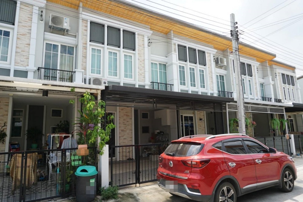 For SaleTownhouseKaset Nawamin,Ladplakao : BT2 House for sale Golden Town 2 Ladprao-Kaset Nawamin