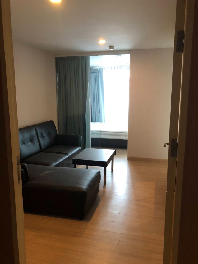 For SaleCondoLadprao, Central Ladprao : Selling cheap!! Condo Lugano Ladprao 18 Lugano Ladprao 18, area 28.70 sq m., 4th floor, good location, good condition