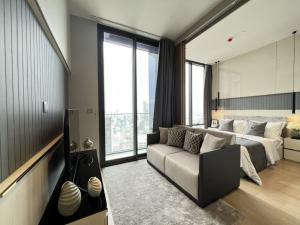 For SaleCondoSilom, Saladaeng, Bangrak : 1 Bed, fully furnished, ready to move in, high floor 39‼️ Icon Siam view‼️