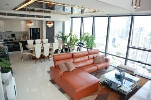 For SaleCondoSathorn, Narathiwat : BB151 Selling a luxury room, The Bangkok Sathorn Condo, The Bangkok Sathorn, Ultimate Luxury level, near BTS Surasak 50 meters