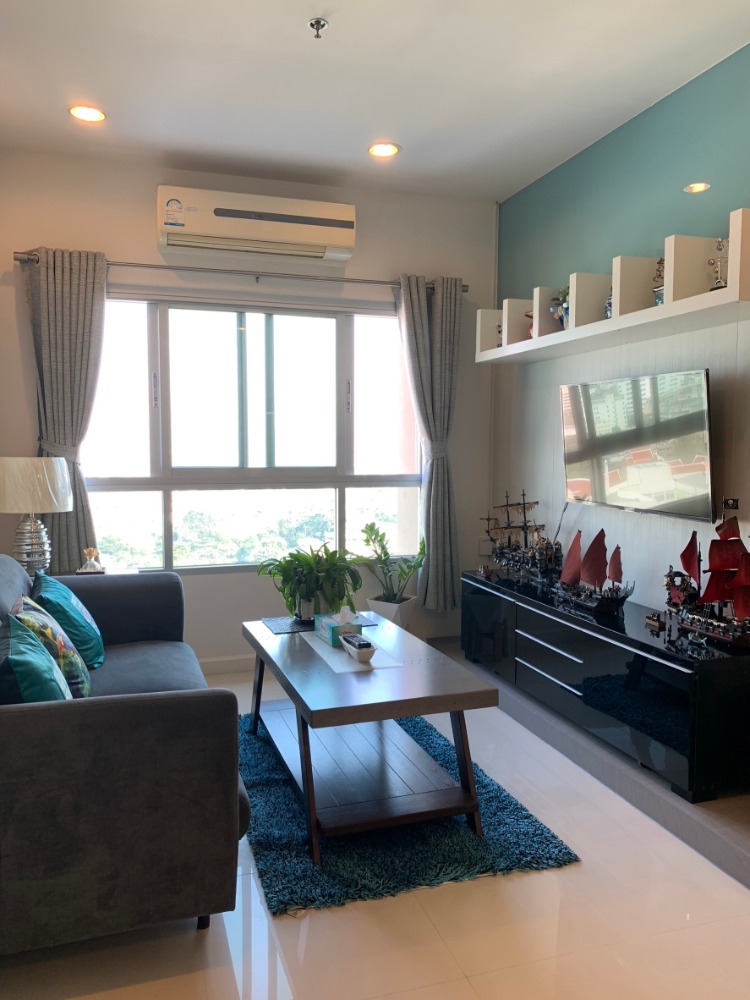 For RentCondoWongwianyai, Charoennakor : 🎯 For rent, high floor, open view, fully furnished, ready to move in, Q.house Sathorn condo