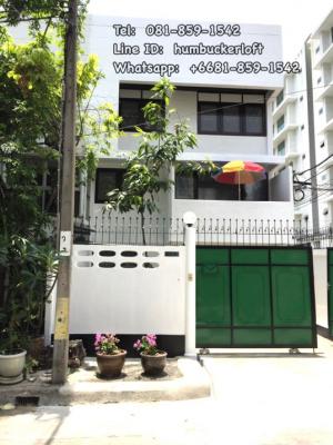 For RentRetailSathorn, Narathiwat : Home Office for rent in Sathorn area, next to Narathiwat Ratchanakarin Road. (BTS Chong Nonsi 1km)