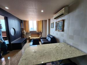 For SaleCondoKasetsart, Ratchayothin : For sale: 1 BR in condo La Maison Phahonyothin 24, 55 sqm., Fl 15+, many units to choose, BTS Ladprao Intersection