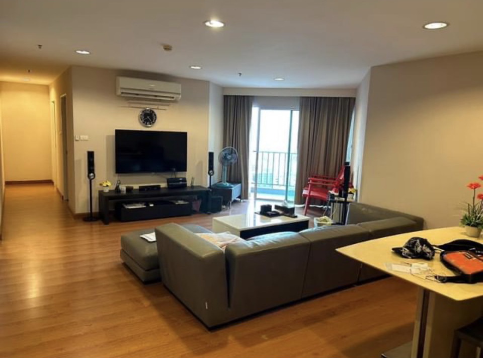 For SaleCondoRama9, Petchburi, RCA : 4443😍 For SELL ขาย 3 ห้องนอน🚄ใกล้ MRT พระราม 9🏢เบ็ล แกรนด์ พระราม 9 Belle Grand Rama 9🔔พื้นที่:101.00ตร.ม.💲ขาย:14,000,000฿📞O99-5919653,065-9423251✅LineID:@sureresidence