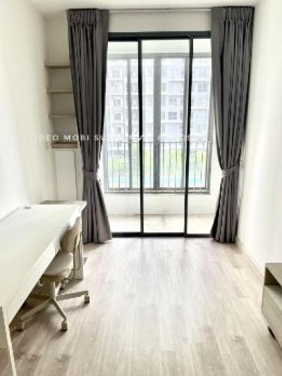 For SaleCondoOnnut, Udomsuk : Condo for sale, 1 bedroom, pool view, IDEO MOBI Sukhumvit 30 sq m. Near BTS On Nut and Lotus On Nut