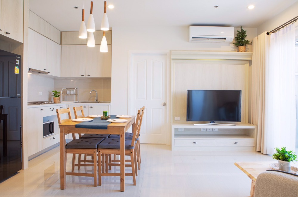 For SaleCondoRattanathibet, Sanambinna : The owner is selling it himself. Condo, 2 bedrooms, 2 bathrooms, river view, 13th floor, Building D, size 62.46 sq m.