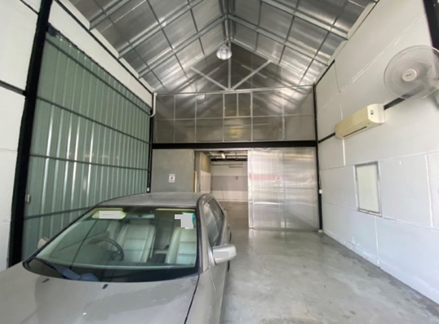 For RentWarehouseChokchai 4, Ladprao 71, Ladprao 48, : For Rent Warehouse for rent, area 120 square meters, Soi Lat Phrao 35, Lat Phrao area, very good location, suitable for storing products, Studio, Online business.