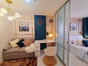For SaleCondoNawamin, Ramindra : Urgent sale!! Lumpini Condo Town Nawamin Ramintra, newly renovated, very beautifully decorated, built-in throughout the room, 26 sq m, 12A floor, Building A.