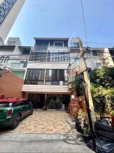 For SaleTownhouseWitthayu, Chidlom, Langsuan, Ploenchit : 💥💥# Urgent sale!!! 💥💥 𝐓𝐨𝐰𝐧 𝐇𝐨𝐦𝐞 𝐏𝐥𝐨𝐞𝐧𝐜𝐡𝐢𝐭 𝐕𝐢𝐥𝐥𝐚 