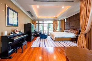 For RentHouseOnnut, Udomsuk : 🔥🔥 Urgent for rent!!️ Ready to move in (5 bedrooms, 560 sq m) Baan Sansiri Sukhumvit 67 🟠OWR2305-185