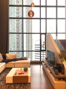 ให้เช่าคอนโดรัชดา ห้วยขวาง : for rent IVY ampio 3bed3bath ❤️ duplex high floor nice room 🍃