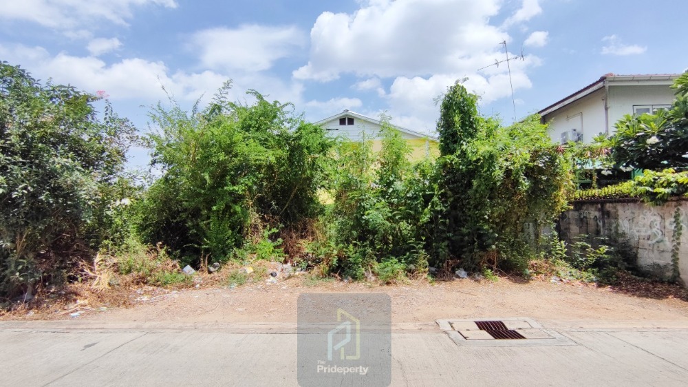 For SaleLandVipawadee, Don Mueang, Lak Si : Land for sale, Soi Phaholyothin 54, size 53 square meters, suitable for building housing, near BTS Saphan Mai and Ying Charoen Market.