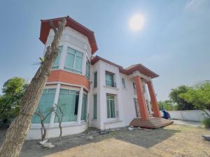 For RentHouseYothinpattana,CDC : 5-bedroom detached house for rent along Express Ekamai-Ramintra, Soi Ramkhamhaeng 21, near Golden place, a large house near the international school expressway