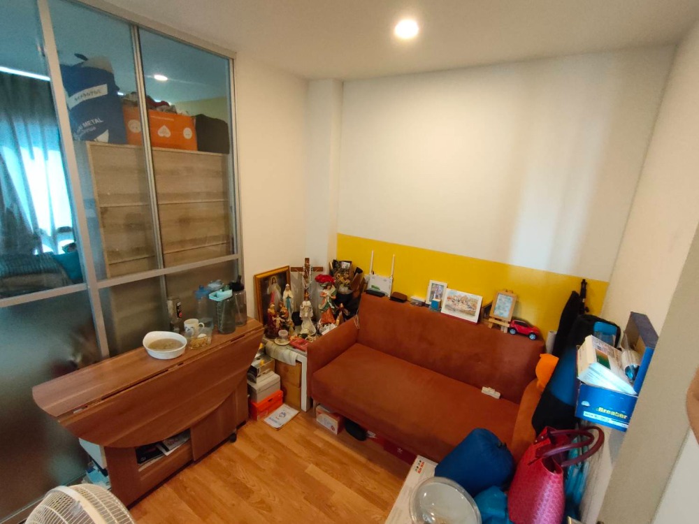 For SaleCondoBang kae, Phetkasem : Condo for sale with tenant !!! Condo for sale, Lumpini Ville Ratchaphruek, Bangwaek, receive annual rental fee of 78,000 baht, yield 5.8%.