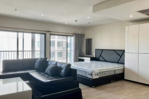For SaleCondoSukhumvit, Asoke, Thonglor : Code C20221210949....Noble Remix sell with tenant, studio room, 1 bathroom, high floor, furnished, Special Deal!!