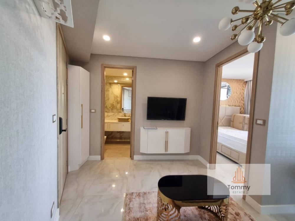 ขายคอนโดพัทยา บางแสน ชลบุรี สัตหีบ : ขายด่วน Condo ใหม่เอี่ยม 1 ห้องนอน Pattaya จอมเทียน 29 ตรม เฟอร์ครบ พร้อมเข้าอยู่