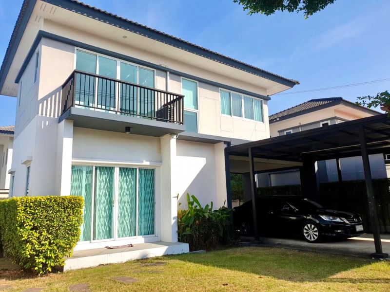 For RentHousePathum Thani,Rangsit, Thammasat : 2-storey detached house for rent with furniture, 4 air conditioners, Rangsit Klong 4