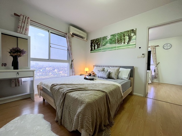 For SaleCondoSamut Prakan,Samrong : Condo for sale near BTS Pak Nam, The Parkland Lite Sukhumvit Pak Nam, corner room, great view