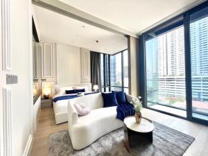 For SaleCondoSilom, Saladaeng, Bangrak : 🔥 Sell Ashton Silom, fully furnished room, ready to move in Best price in the project || 1 bedroom, 1 bathroom, 49 sq m 🔥 Contact 082-236-2654 Natcha