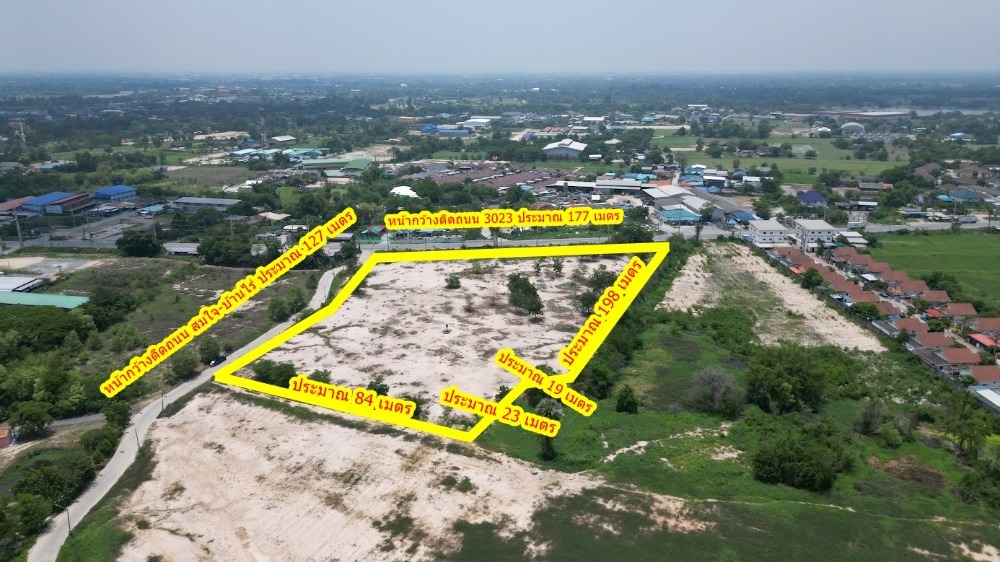 For SaleLandPattaya, Bangsaen, Chonburi : Land for sale on 2 roads, Phanthong, Chonburi, 14 rai, potential location (TFP-60013)
