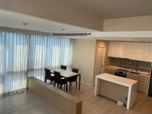 ขายคอนโดสุขุมวิท อโศก ทองหล่อ : Sale : The Room 21 ห้องDuplex แบบ 1 นอน วิวสวนร่วมรื่น ชั้นสูง พร้อมเฟอร์นิเจอร์ ใกล้ รร.วัฒนา , ตึก GMM ,BTS อโศก ,MRT. Sukhumvit