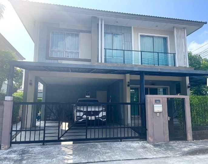 For SaleHousePattanakan, Srinakarin : WW517 Single house for sale, The Plant Estique Village, Soi Phatthanakan 38.