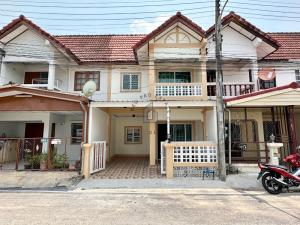 For SaleTownhouseKhon Kaen : 🏠 Newly renovated townhouse for sale, 2 km away from Khon Kaen University. 2 bedrooms, 2 bathrooms, wide road, not flooded
