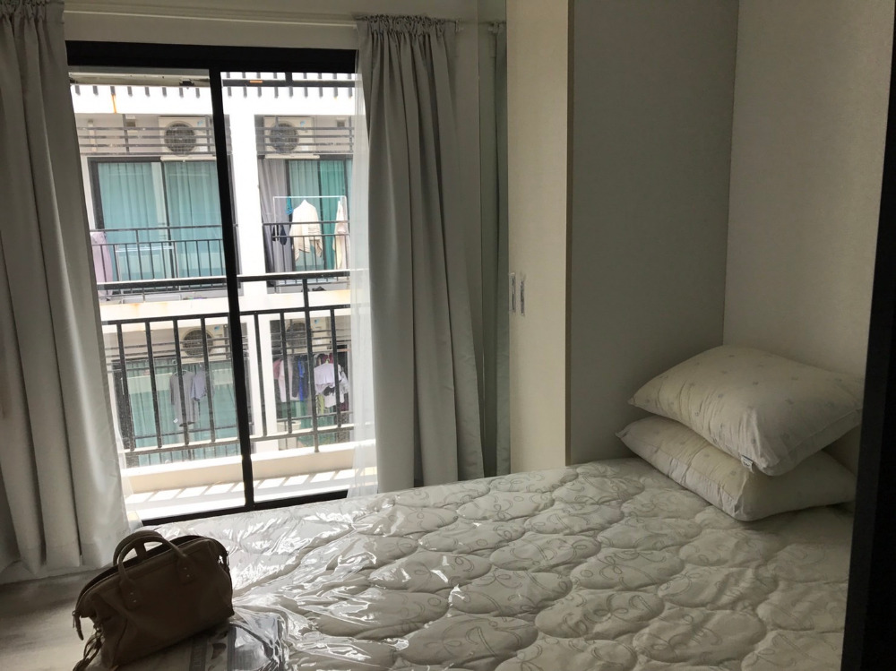 For SaleCondoSamut Prakan,Samrong : Condo for sale, pause Sukhumvit 115, next to Big C department store, next to BTS Pu Chao Saming Phrai, 250 meters, very new room, ready to move in, millions