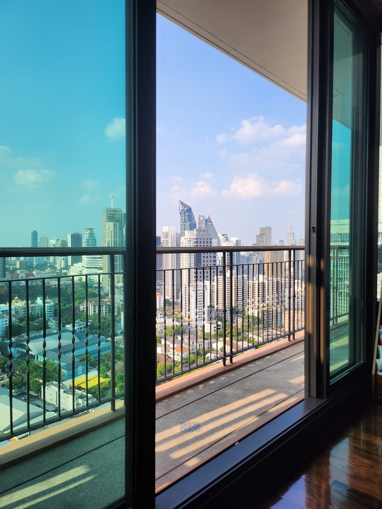 For SaleCondoSukhumvit, Asoke, Thonglor : FOR SALE : Aguston Sukhumvit 22