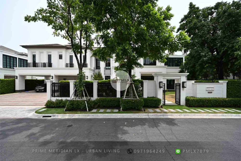 ขายบ้านพัฒนาการ ศรีนครินทร์ : Baan Sansiri Pattanakarn - Super Luxury Single House / 232.1 Sqwah / Large Corner Plot /