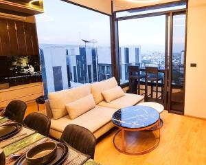 ให้เช่าคอนโดสุขุมวิท อโศก ทองหล่อ : เช่า The FINE Bangkok Thonglor- Ekamai 2 ห้องนอน ห้องสวยมาก ราคา 59,000 บาท 🔥