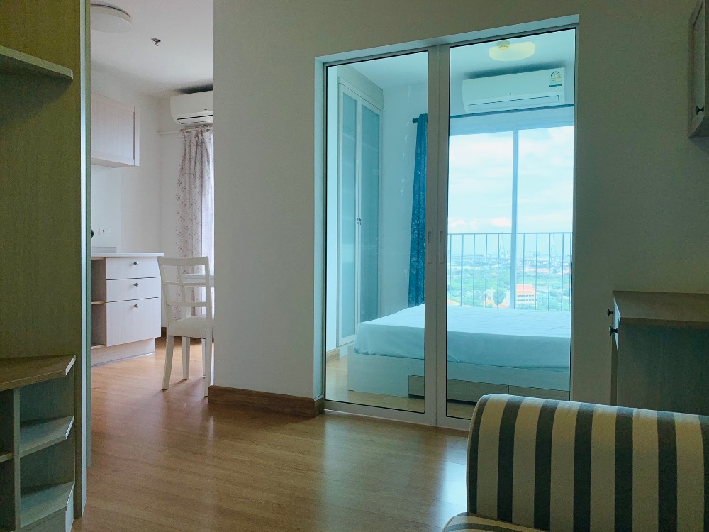 For SaleCondoRathburana, Suksawat : Condo for sale Chapter One Modern Dutch Ratburana !! The owner sells himself!! New room, good condition, bedroom overlooking the river, 17th floor