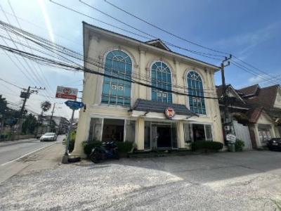 For SaleShophousePattanakan, Srinakarin : Commercial building for sale, strong structure, Phatthanakan, 1202.8 sq m., 300 ngan, 7 sq m, large area.