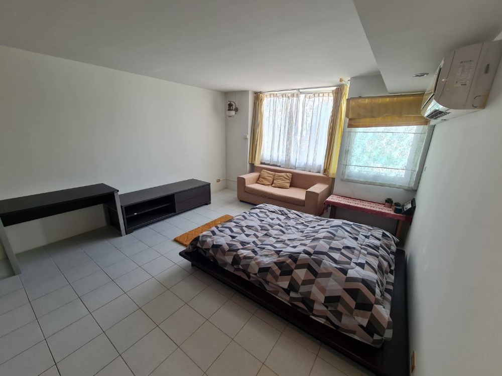 For SaleCondoKasetsart, Ratchayothin : ⚡⚡ Urgent sale!! Condo Supalai Park Phaholyothin 21, studio room, 1 bathroom, 25th floor, size 45.57 sq m, price 2.59 million baht.⚡⚡