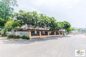 ขายขายเซ้งกิจการ (โรงแรม หอพัก อพาร์ตเมนต์)ชะอำ เพชรบุรี : ที่ดินพร้อมโรงแรม ชะอำ เพชรบุรี
