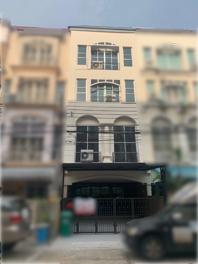 For RentHouseLadprao, Central Ladprao : House for rent, 4-storey Home Office with air conditioner, along the yellow line electric train, with parking