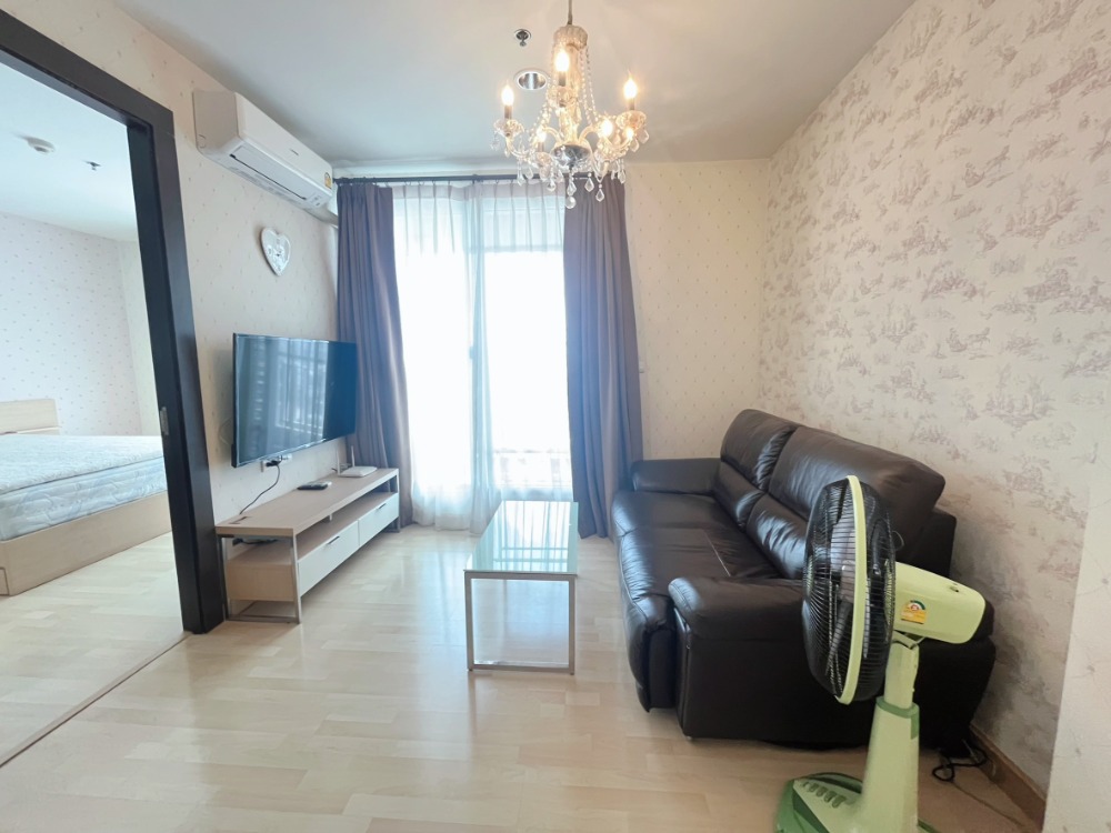 For RentCondoRatchadapisek, Huaikwang, Suttisan : RENT !! Condo Rhythm Ratchada, MRT Ratchadapisak, 1 Bed, Tower B, Floor 28, 47sq.m., 20,000 Baht