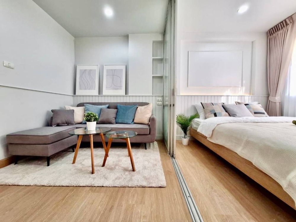 For SaleCondoSeri Thai, Ramkhamhaeng Nida : Condo for sale, Lumpini Condo Town Nida-Serithai 2, beautiful room with all new furniture.