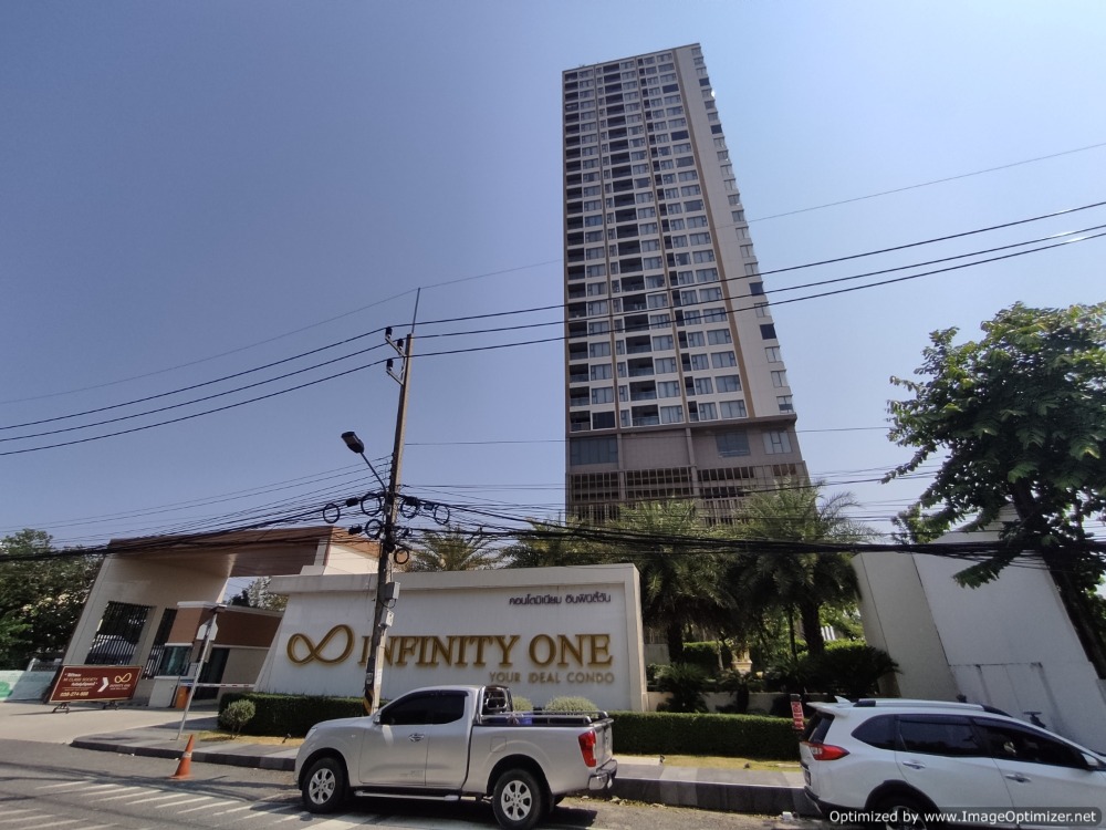 For SaleCondoPattaya, Bangsaen, Chonburi : Condo in Downtown Chonburi !!! For Sale Infinity One Condo Chonburi 32.7 sq m. , 16th floor , next to Central Chonburi , Mountain view