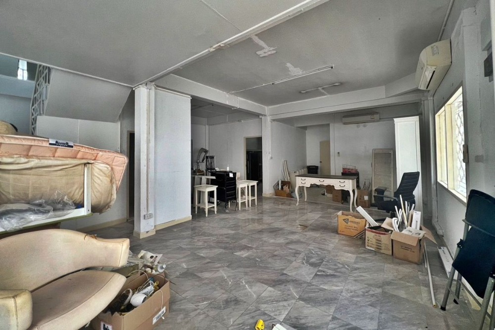 For RentTownhouseSukhumvit, Asoke, Thonglor : Townhouse For Rent in Thonglo