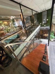 ให้เช่าตึกแถว อาคารพาณิชย์วิทยุ ชิดลม หลังสวน : Coffe Shop | Resturant | Commercial Space in Lungsuan with Furnitures , 110 sqm